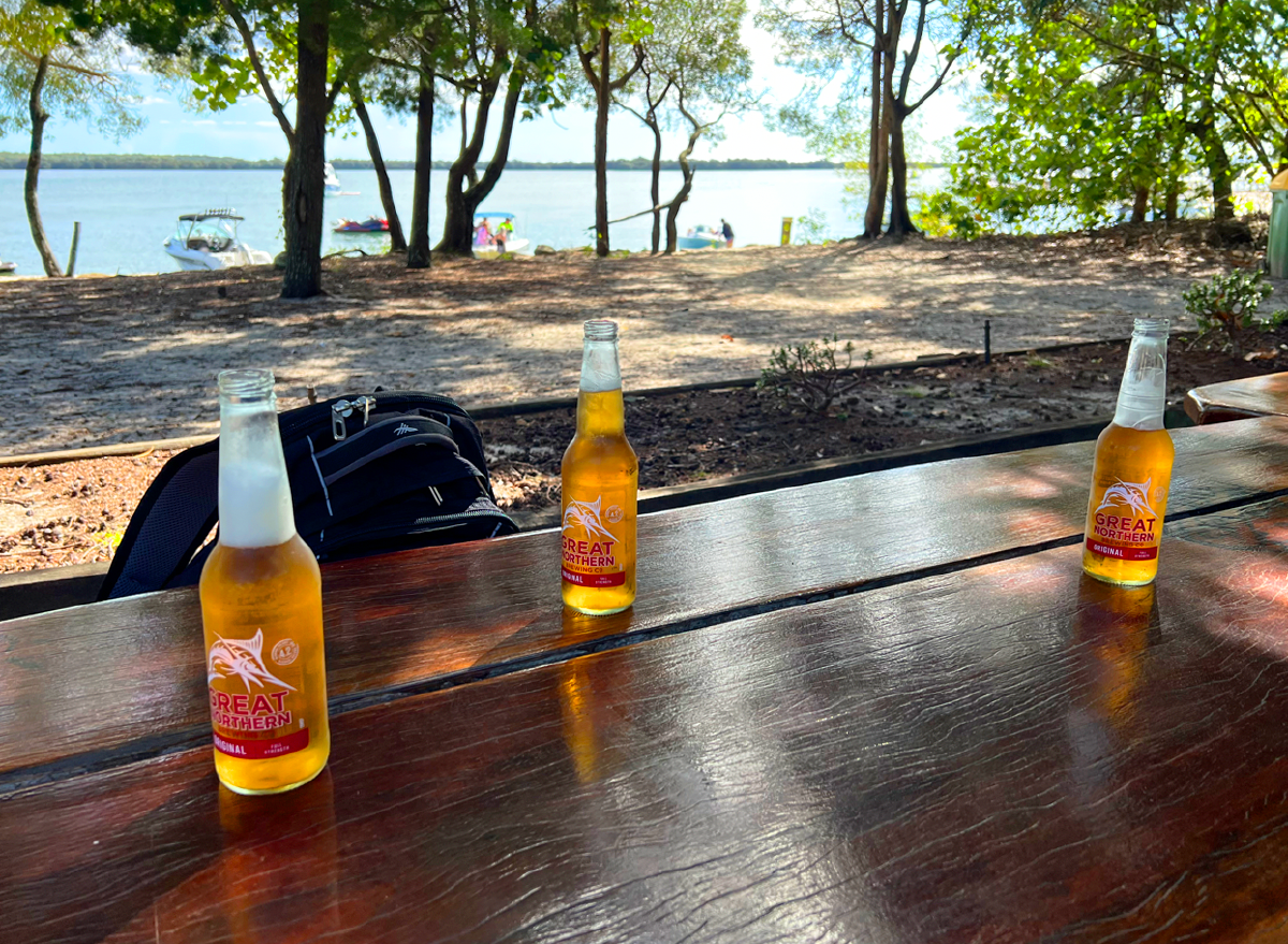 Tipplers Cafe, South Stradbroke Island